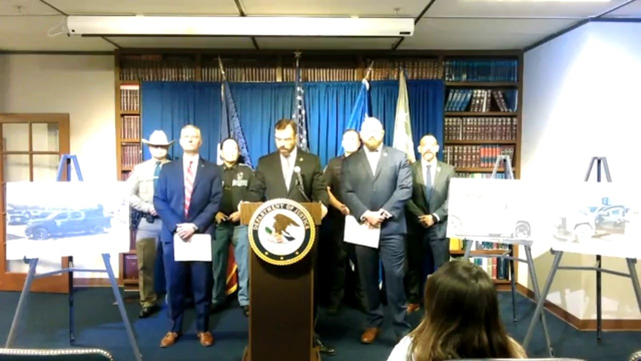 Feds announce charges in alleged stolen car pipeline to Mexican cartels