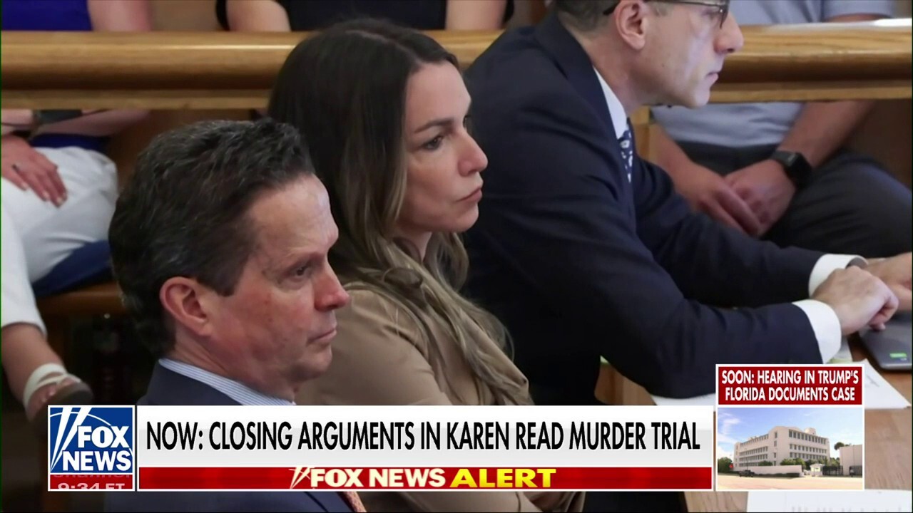Closing arguments begin in Karen Read murder trial