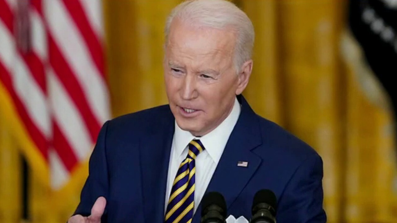 'The Five': Vulnerable Dems bash Biden's student loan handout