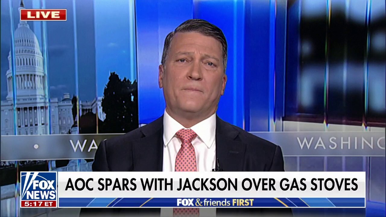 Rep. Ronny Jackson fires back at AOC for gas stove claims: 'Ridiculous'
