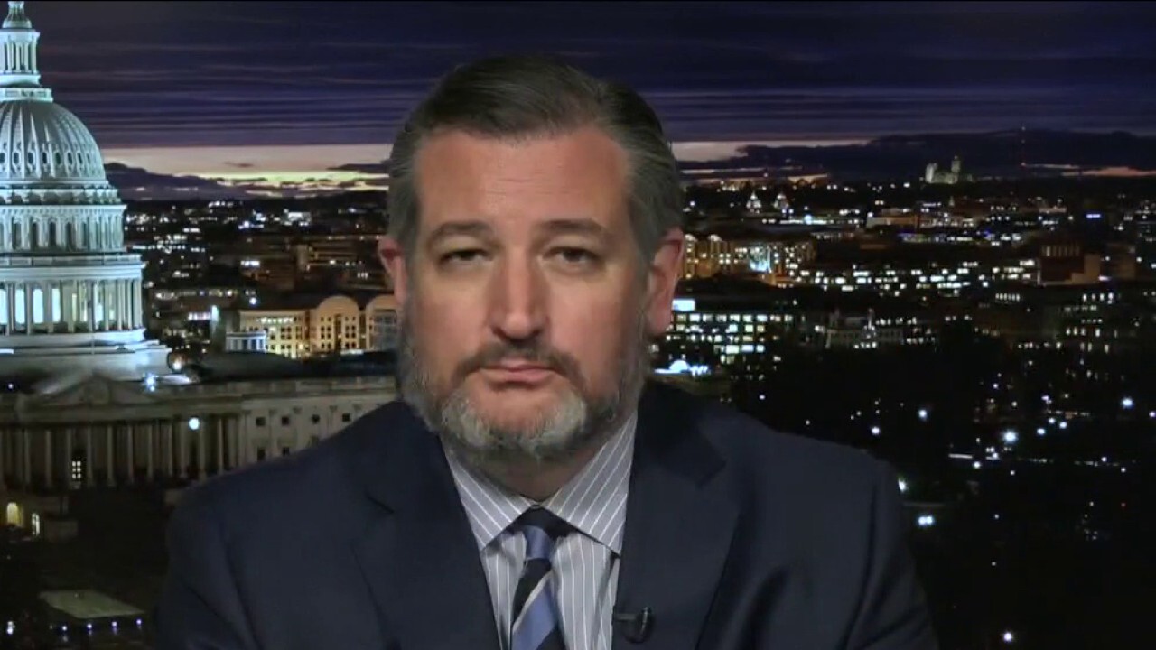 Ted Cruz slams CDC's mask decision for vaccinated Americans as 'absurd'