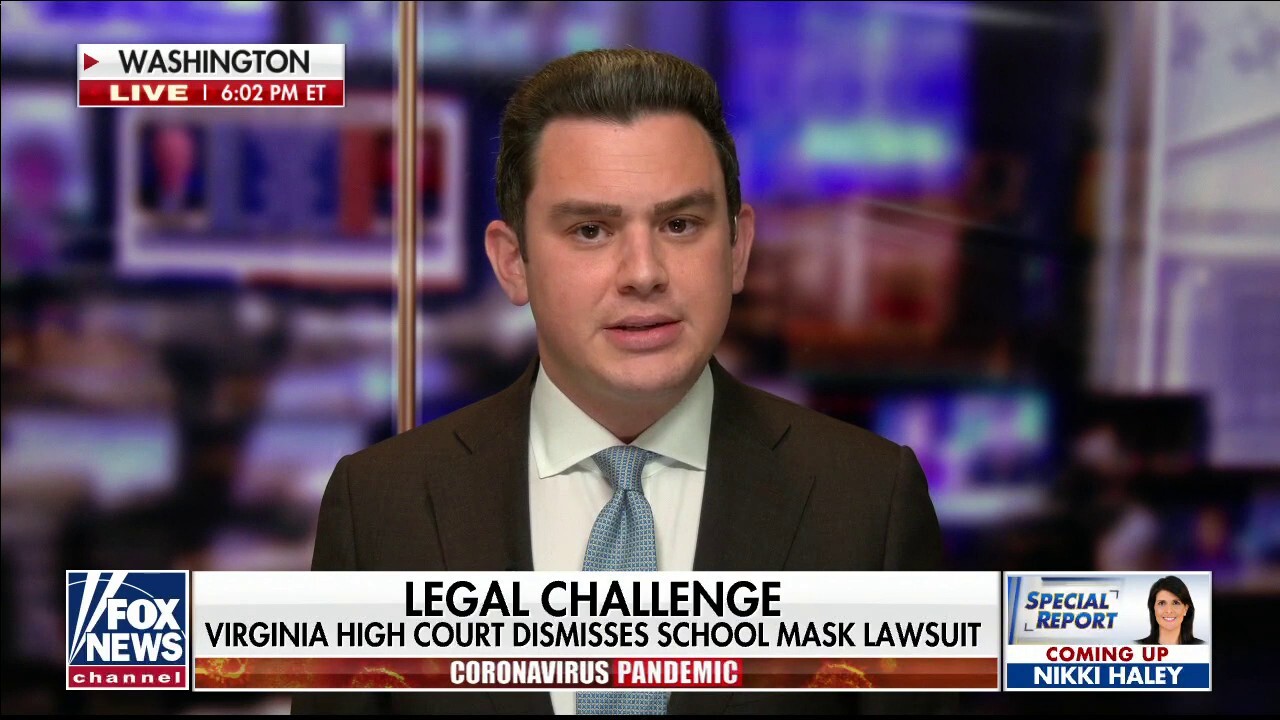 Stacy Abrams spotted without mask surrounded by masked school children