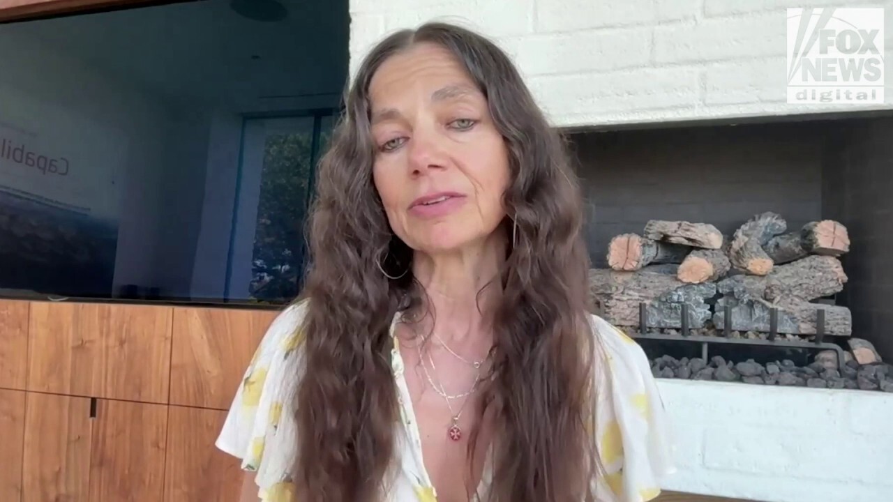Justine Bateman explains what inspired her new no-AI film festival