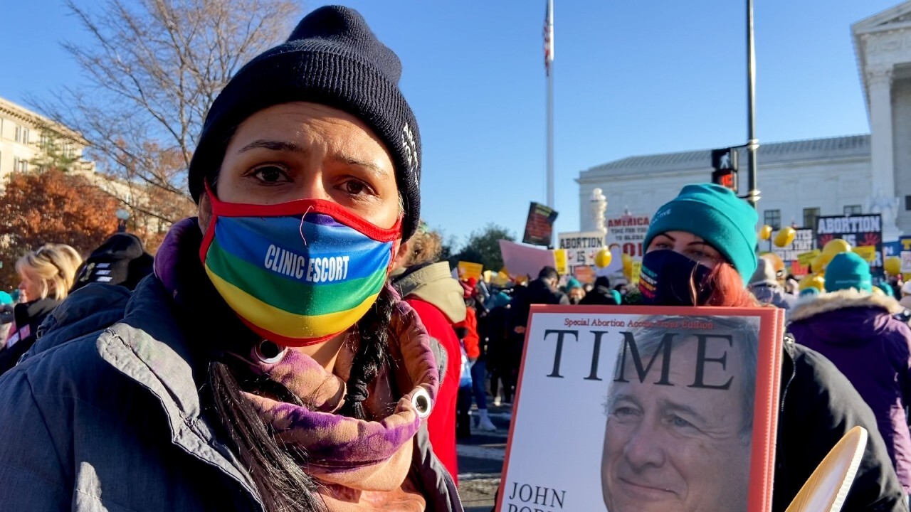 WATCH: Pro and anti-abortion activists gather outside Supreme Court