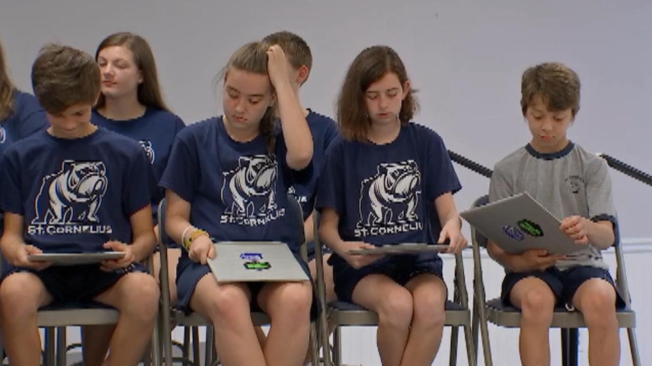 Company arms eighth graders with bulletproof plates