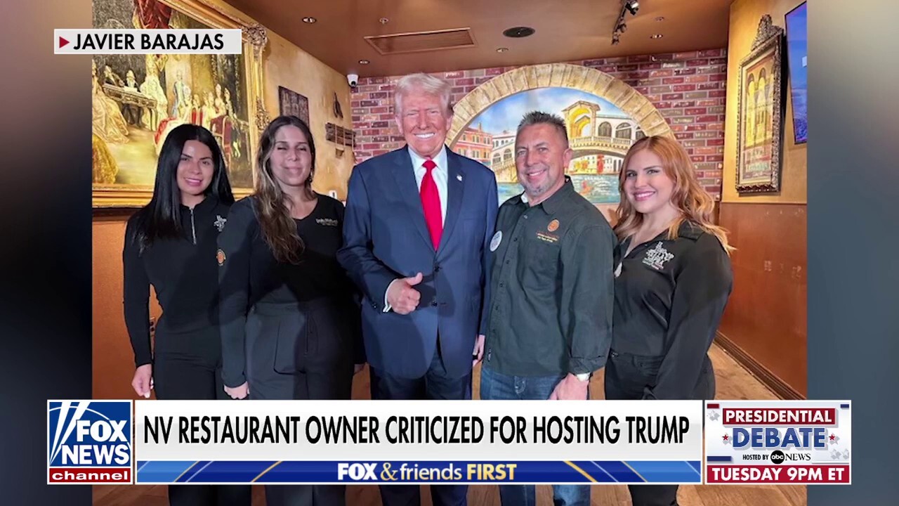 Las Vegas restaurant owner faces boycott calls after hosting Trump 