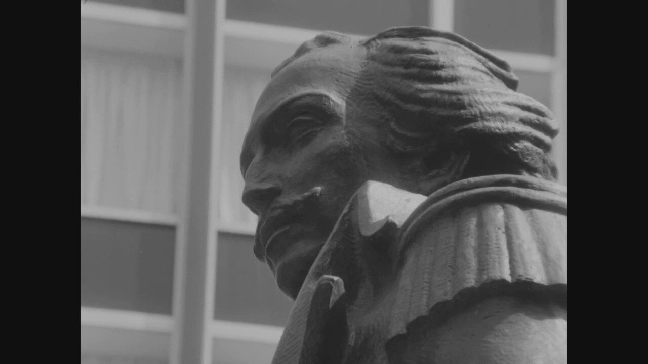 Casimir Pulaski Monument unveiled in Detroit on September 4, 1966