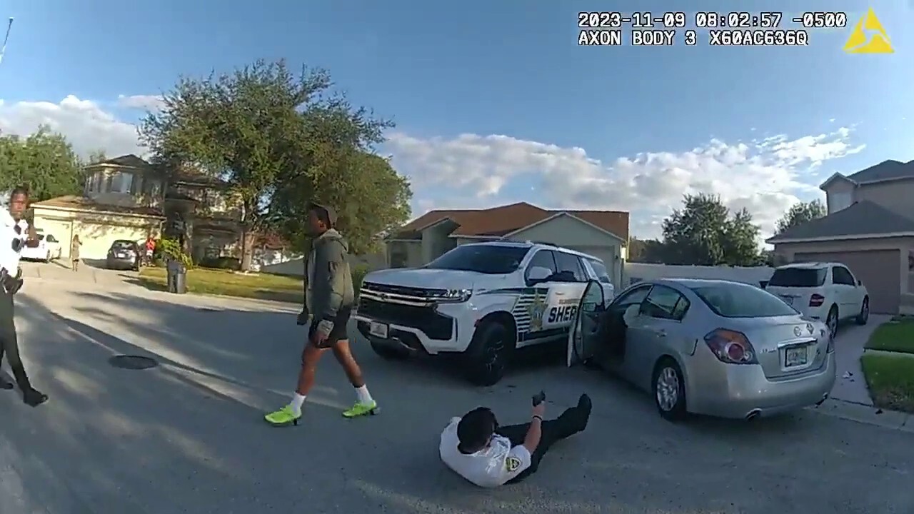Florida police footage shows two deputies ambushed by rouge speeding vehicle