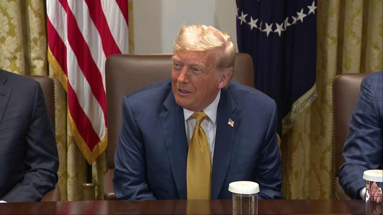 Trump warns that New York will never be the same if a communist is elected mayor