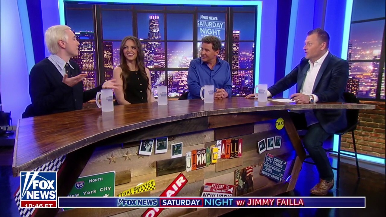 Jimmy Failla & His 'Fox News Saturday Night' Panelists Discuss How The Election Is Impacting Online Dating