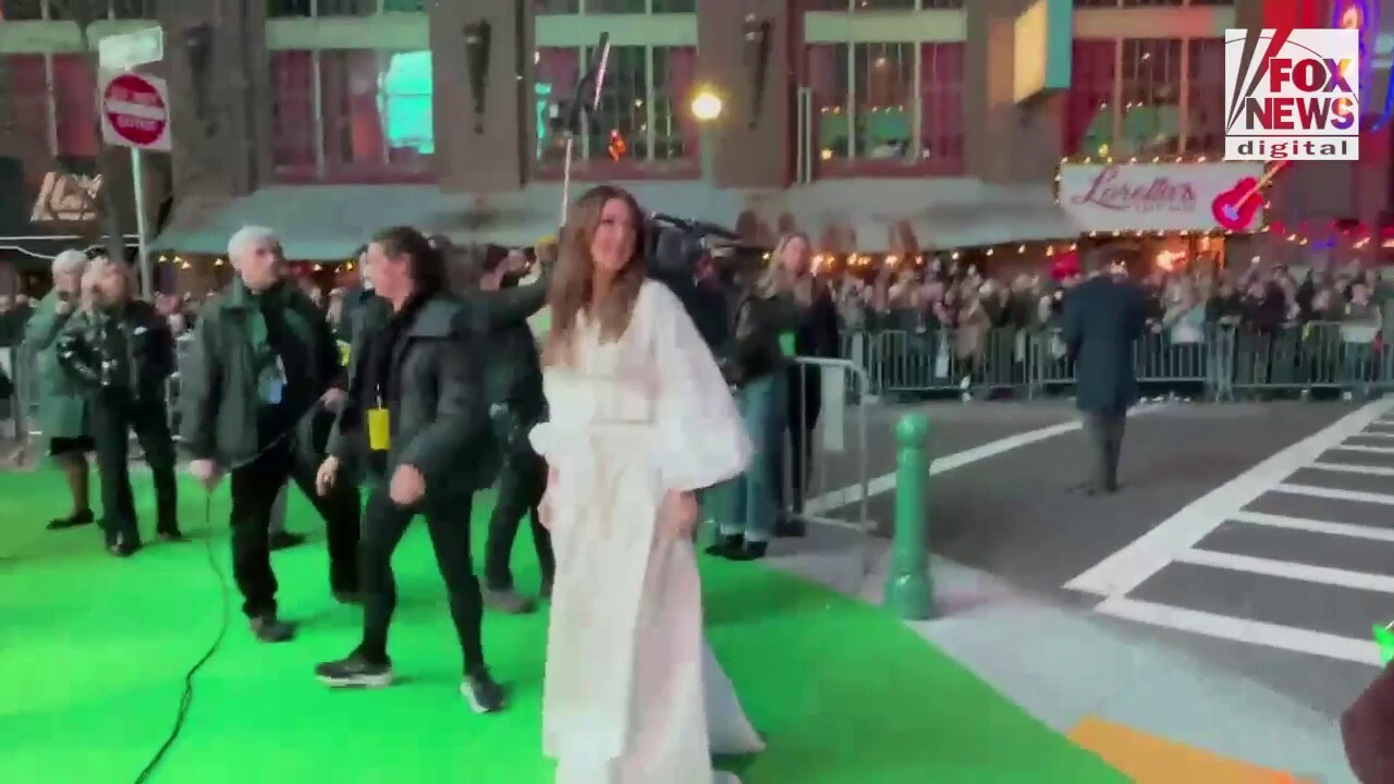 Ellie Goulding arrives at the Earthshot Prize Awards