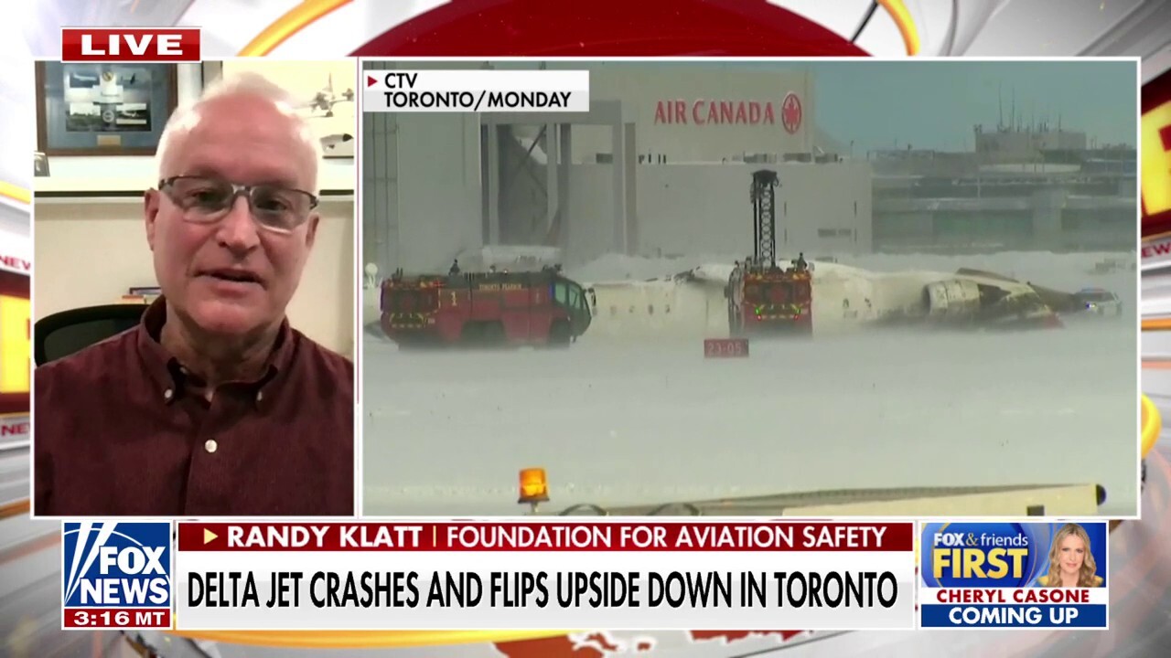 Officials launch investigation after Delta plane flips over in Toronto 