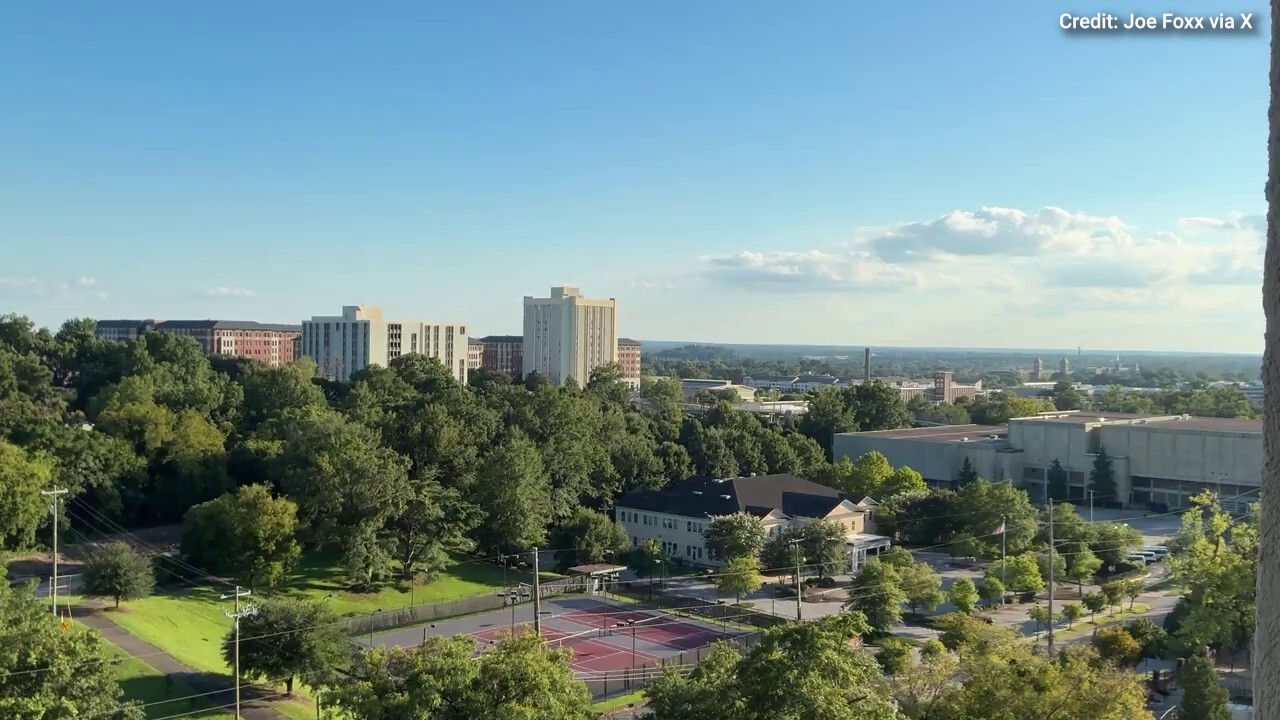 University of South Carolina warned students amid reports of an active shooter