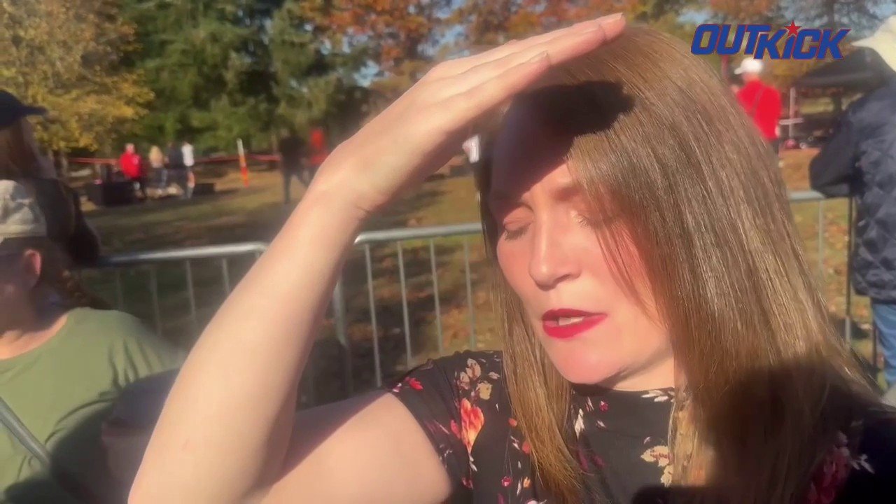 Mother speaks up for daughter who protested at a cross country race