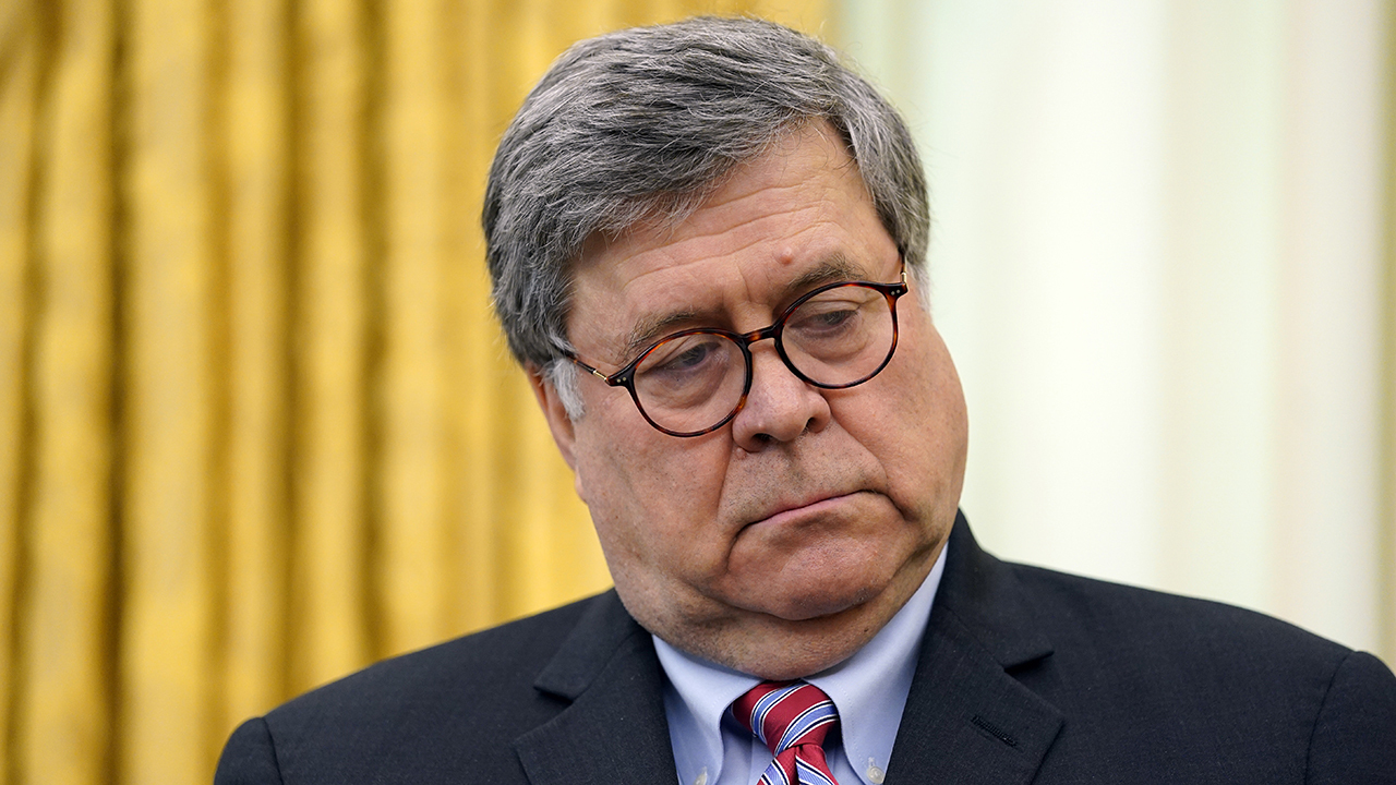 Attorney General Barr ordered clearing of protesters near White House 