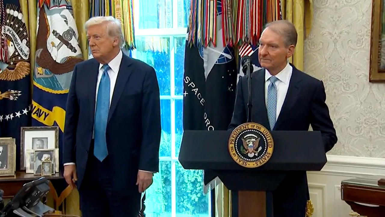  Trump participates successful  swearing-in ceremonial  for SEC seat  Paul Atkins