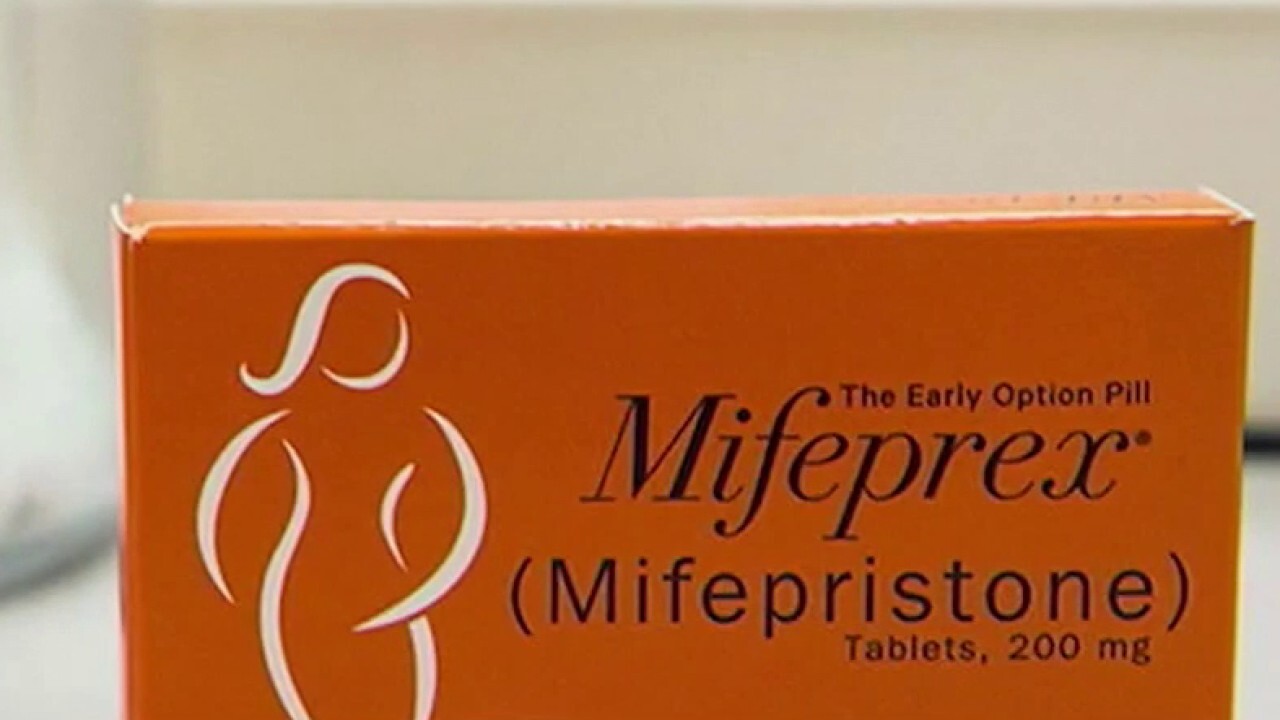 Supreme Court preserves full abortion drug access for now