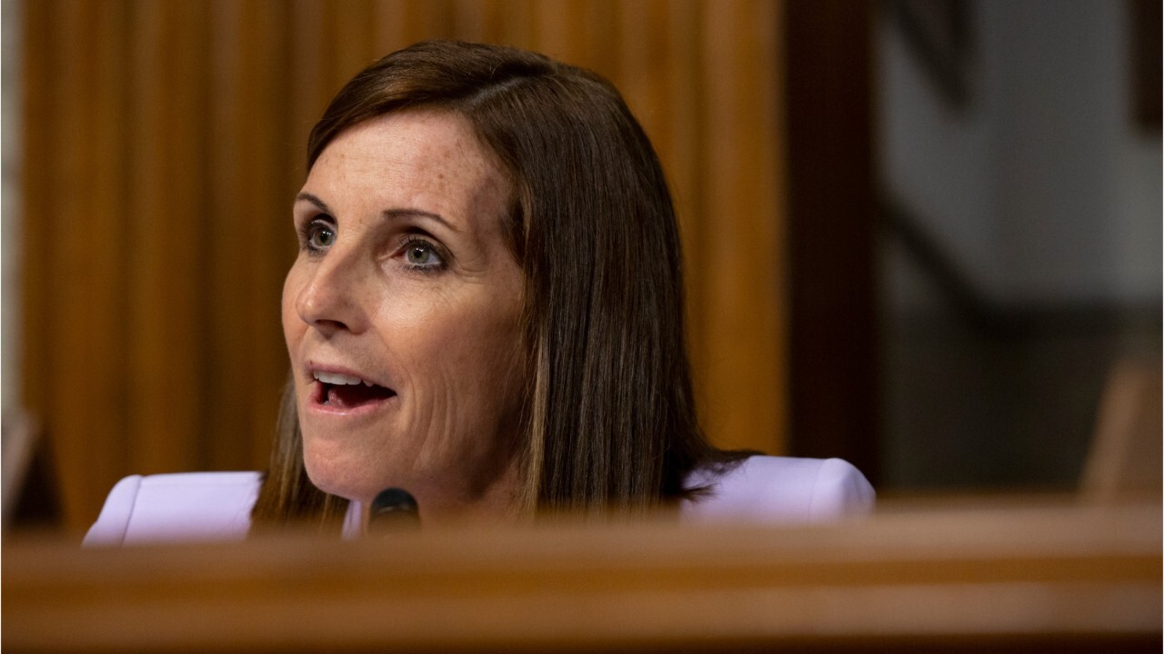 Martha McSally introduces bill that would pay Americans to take a vacation