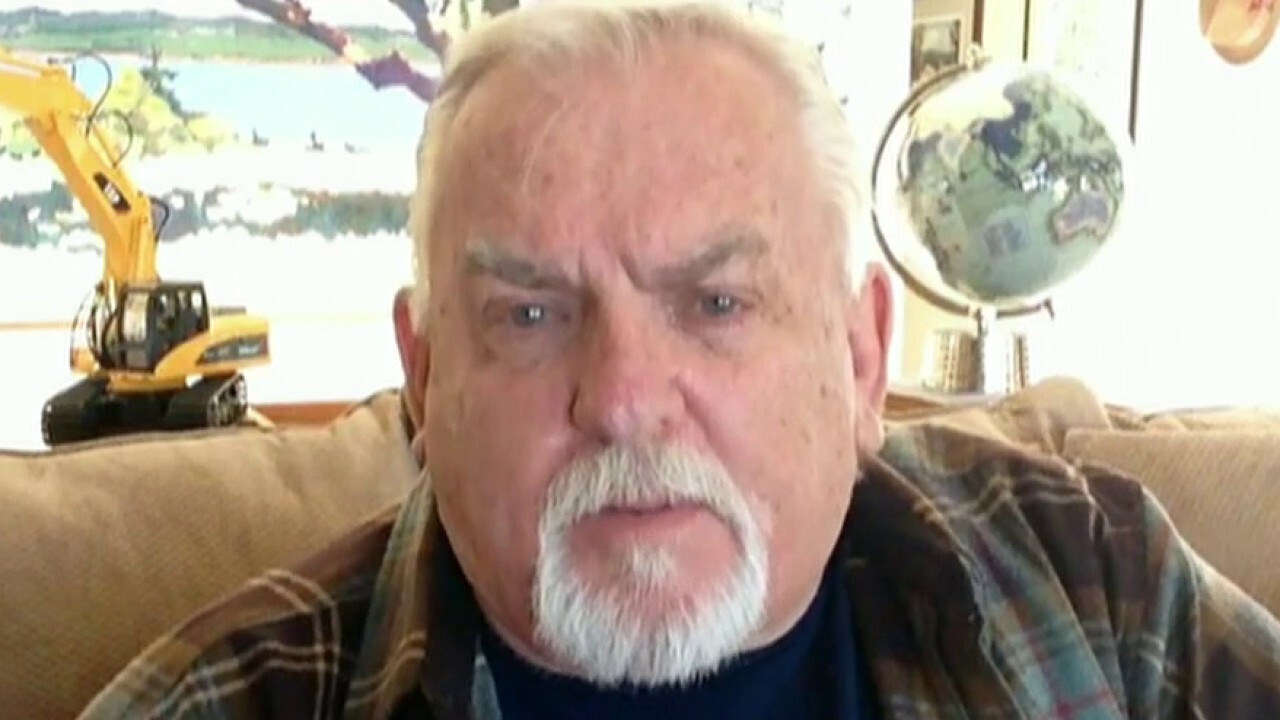 John Ratzenberger is 'freely' helping small businesses rebound from COVID-19