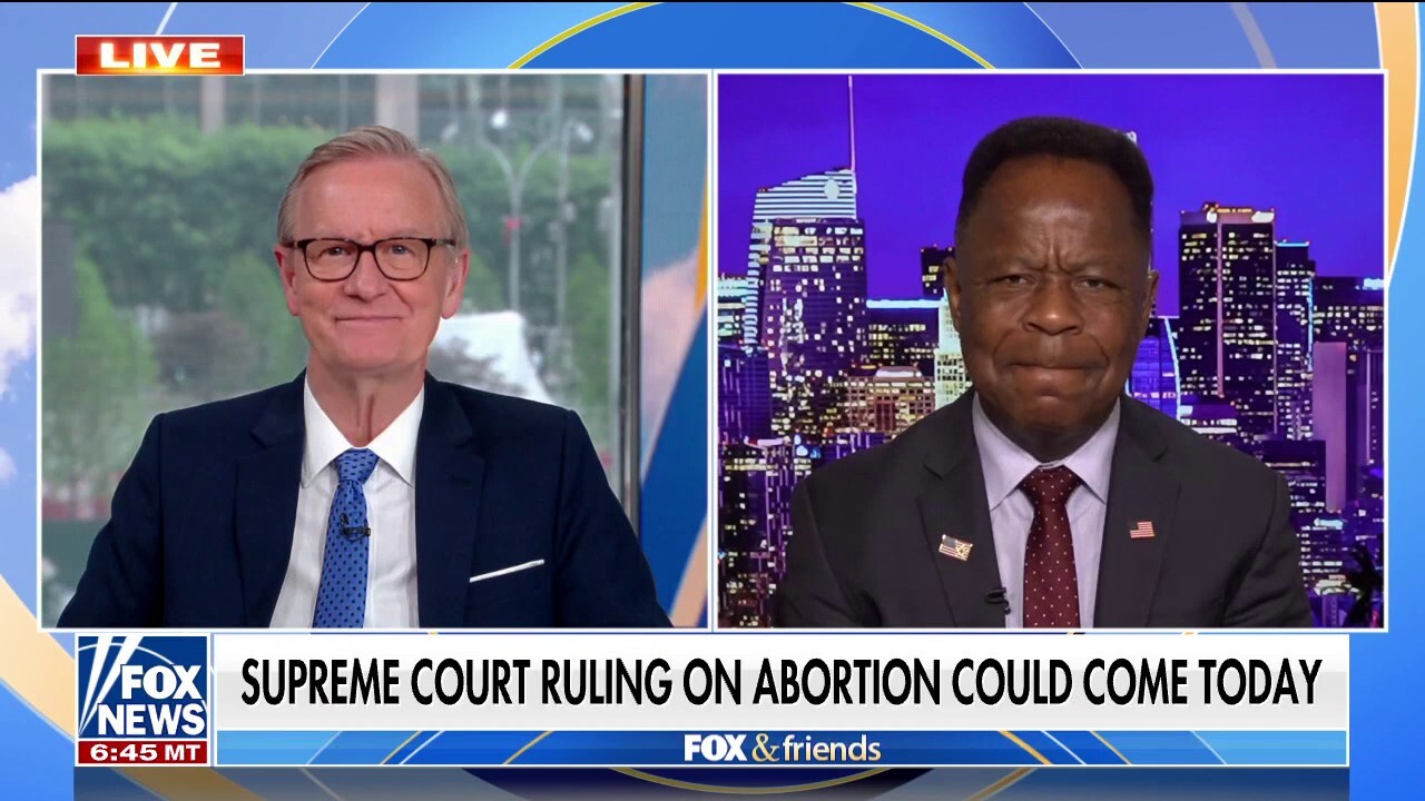 Terrell slams Democrats for 'looking the other way' as abortion activists plan 'night of rage' if Roe is overturned