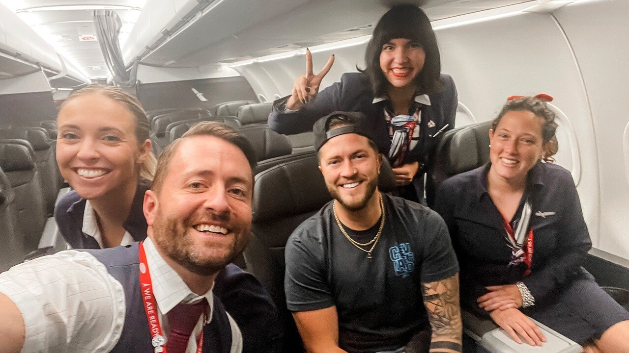 American Airlines Passenger Gets Entire Plane To Himself After 18 hour 