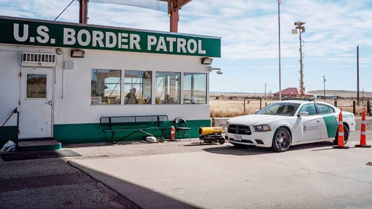 Lindsey Graham: Biden treats border patrol agents 'like dirt' 