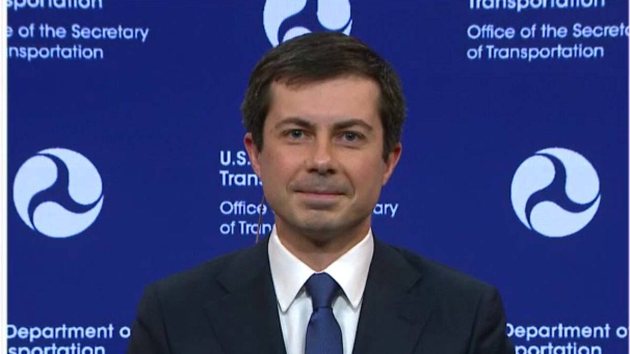 MacCallum presses Buttigieg: 'As a responsible person,' how could you support Biden COVID relief plan?