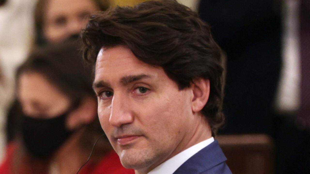 Trudeau condemns Cuba's free speech policies as he cracks down on Canada's truckers