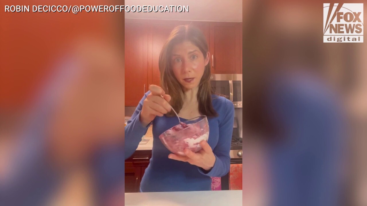 Nutritionist shares healthy Valentine's Day brownie recipe