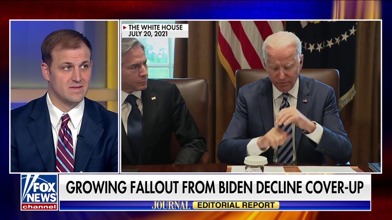 Ex-Obama aide admits he held back on criticizing Biden`s decline because he `wanted him to f------ win`