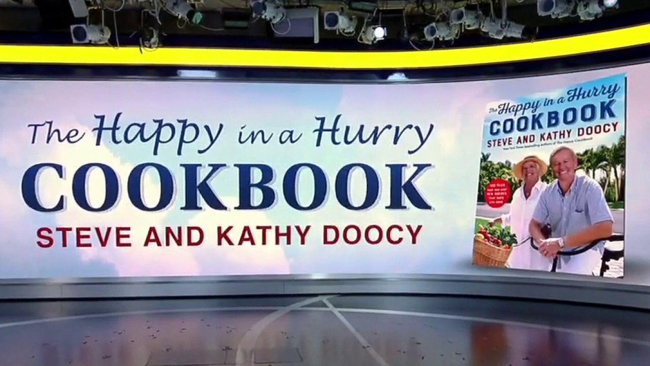 Steve Doocy reveals cover of new book 'The Happy in a Hurry Cookbook'