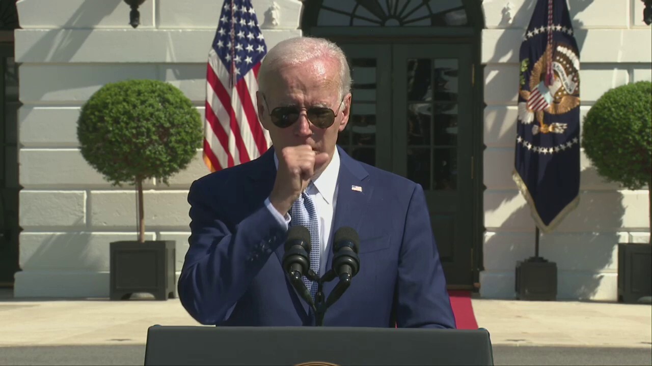 Biden coughs through CHIPS bill signing speech after COVID-19 isolation