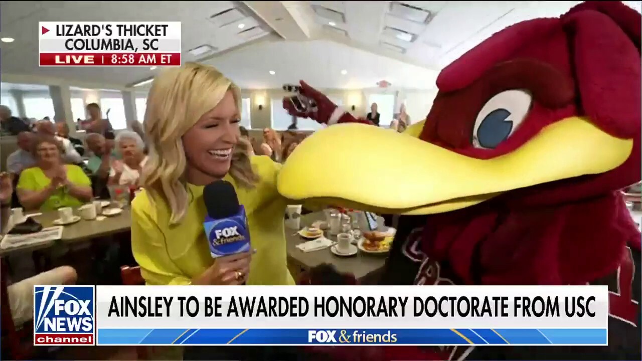 USC Board of Trustees Chair Thad H. Westbrook announces that ‘Fox & Friends’ co-host Ainsley Earhardt will receive an honorary doctorate Saturday.