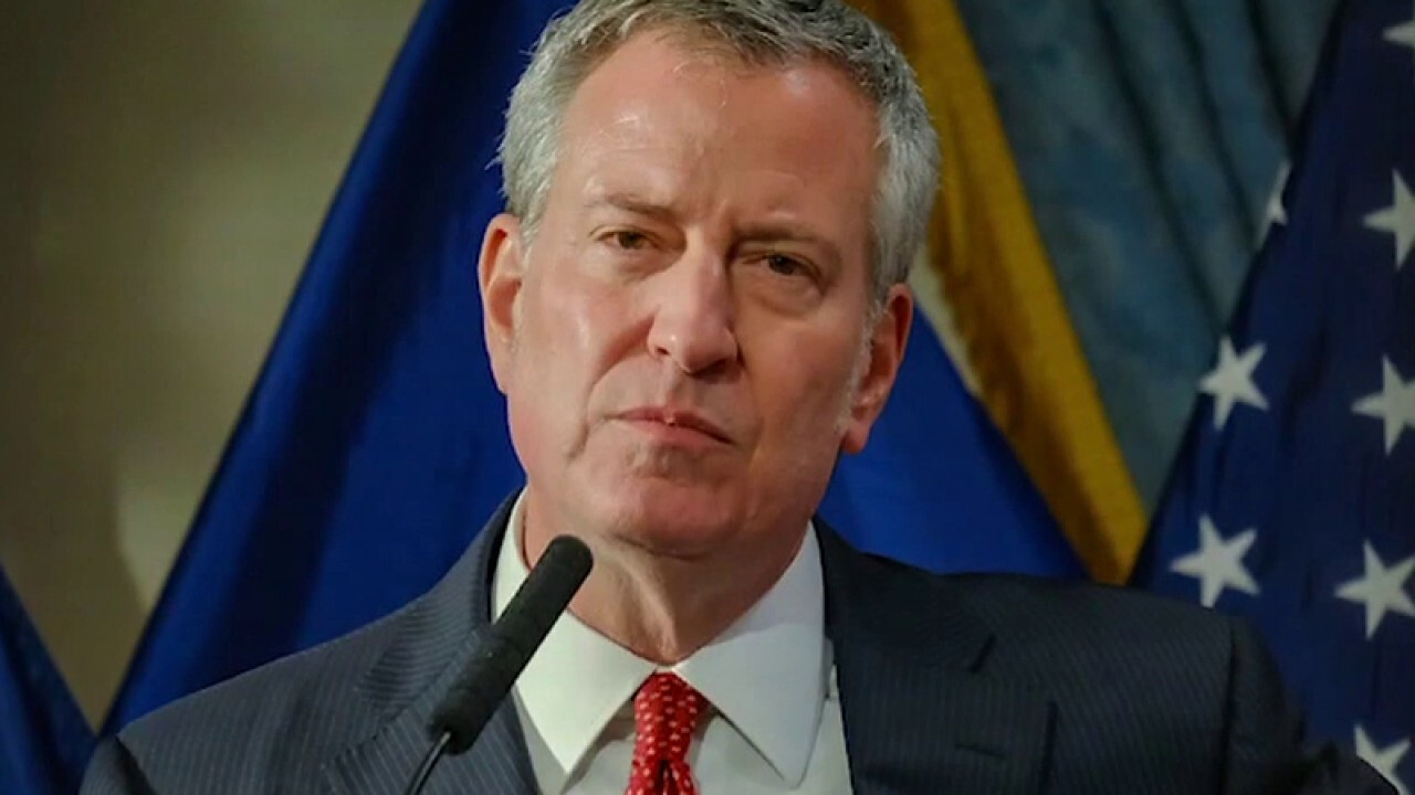 New York City Ceos Calls On Mayor Bill De Blasio To Crack Down On Crime Fox News Video 2674