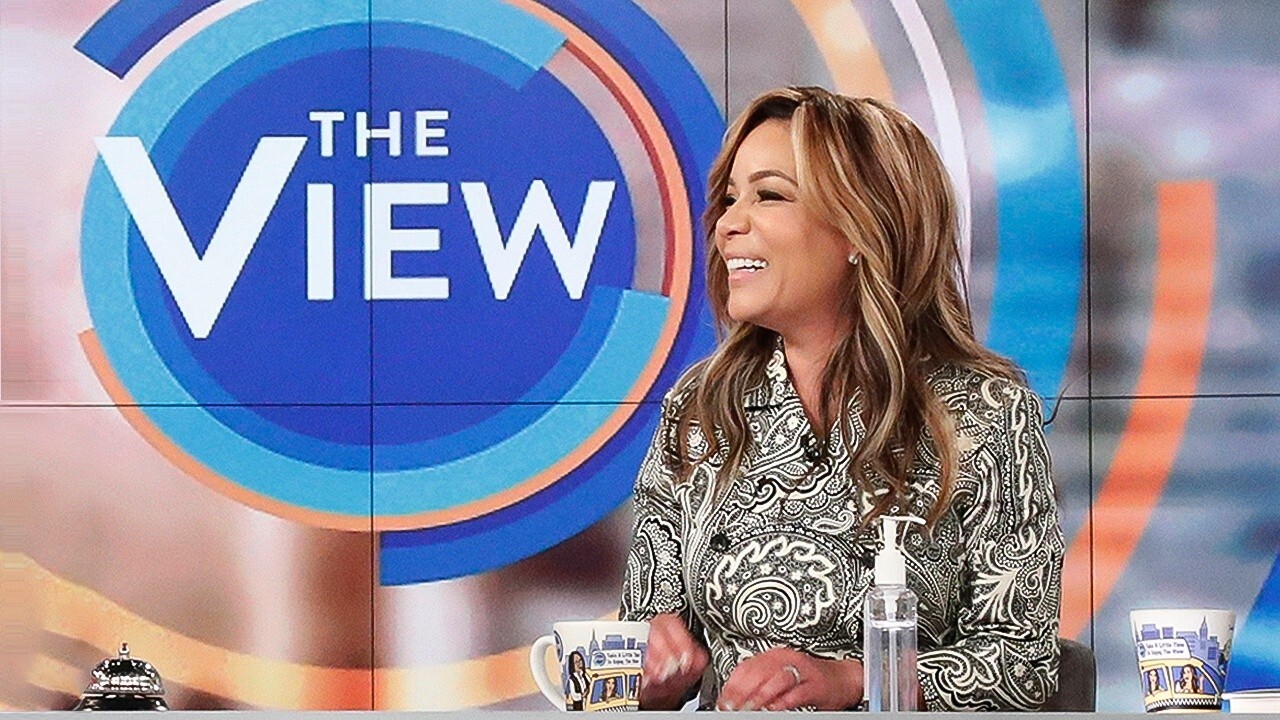 'The View' struggles to fill seat