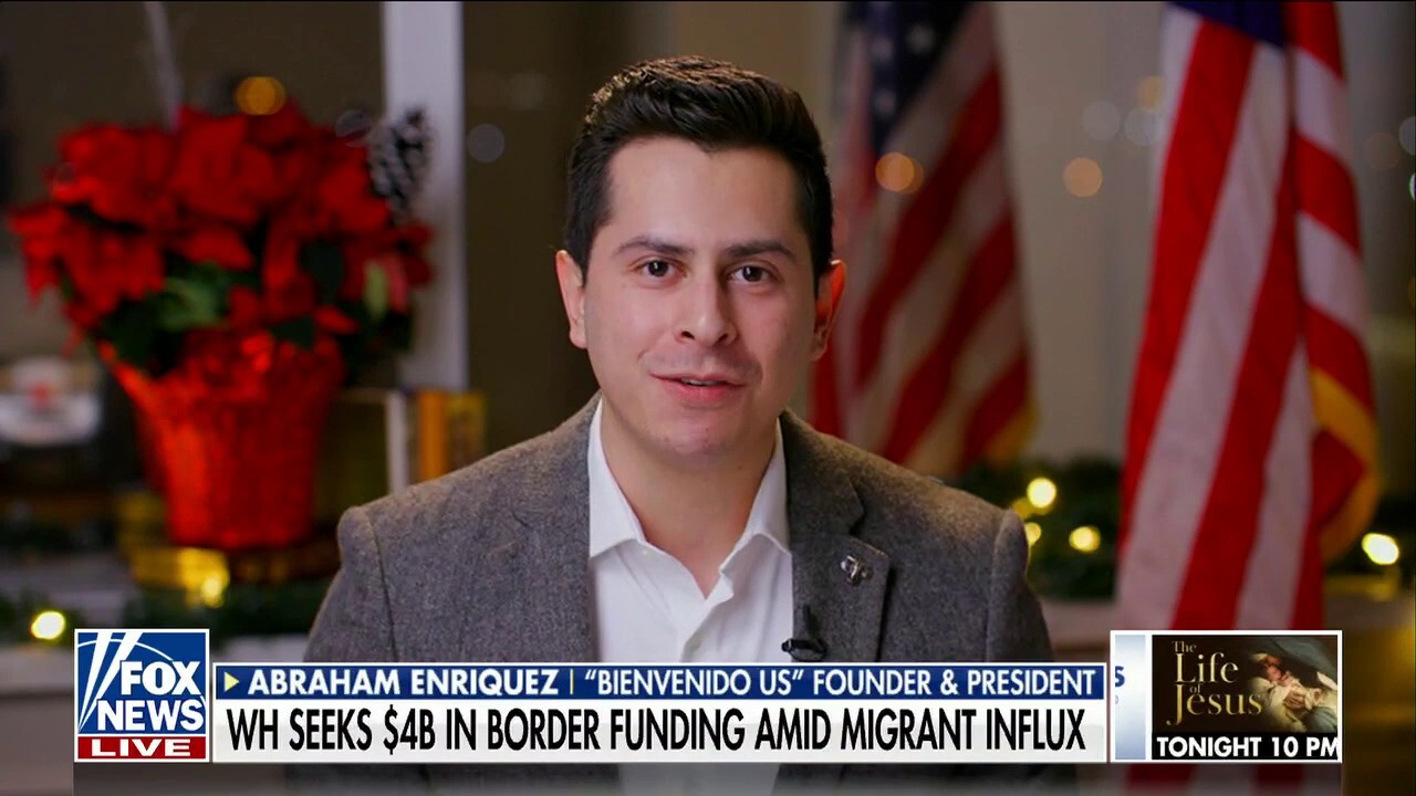 These 3 'simple things' will fix the border crisis overnight: Abraham Enriquez