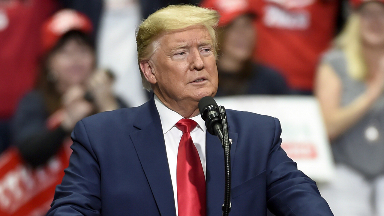 Trump tears into 2020 far-left, radical policies at rally 