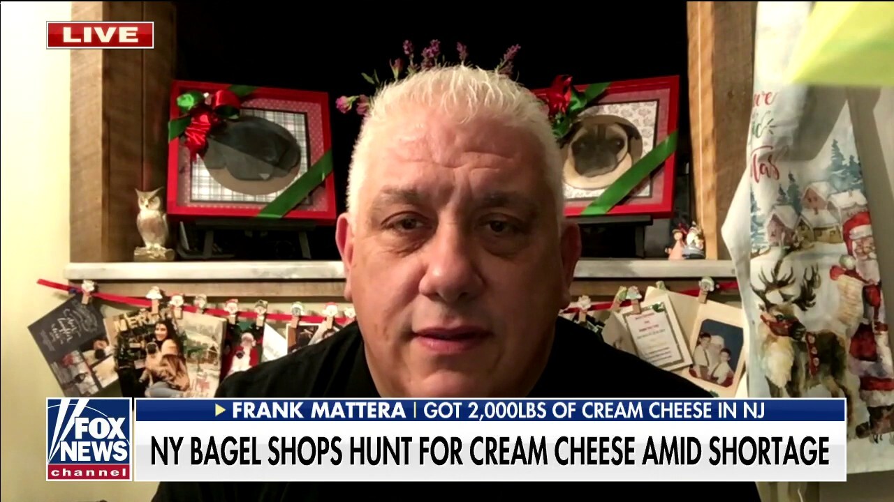 NY bagel shop owners hunt for cream cheese amid supply chain shortage