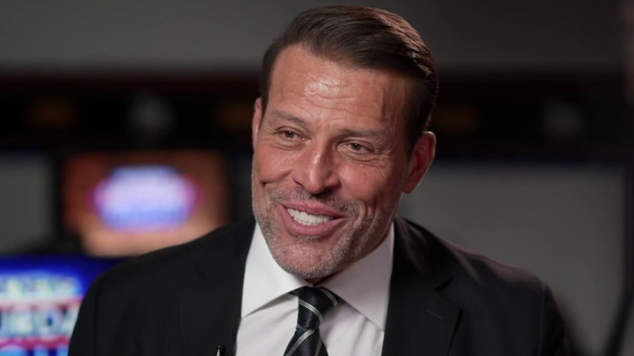 Tony Robbins on his obsession to 'improve' himself: 'Success leaves clues'