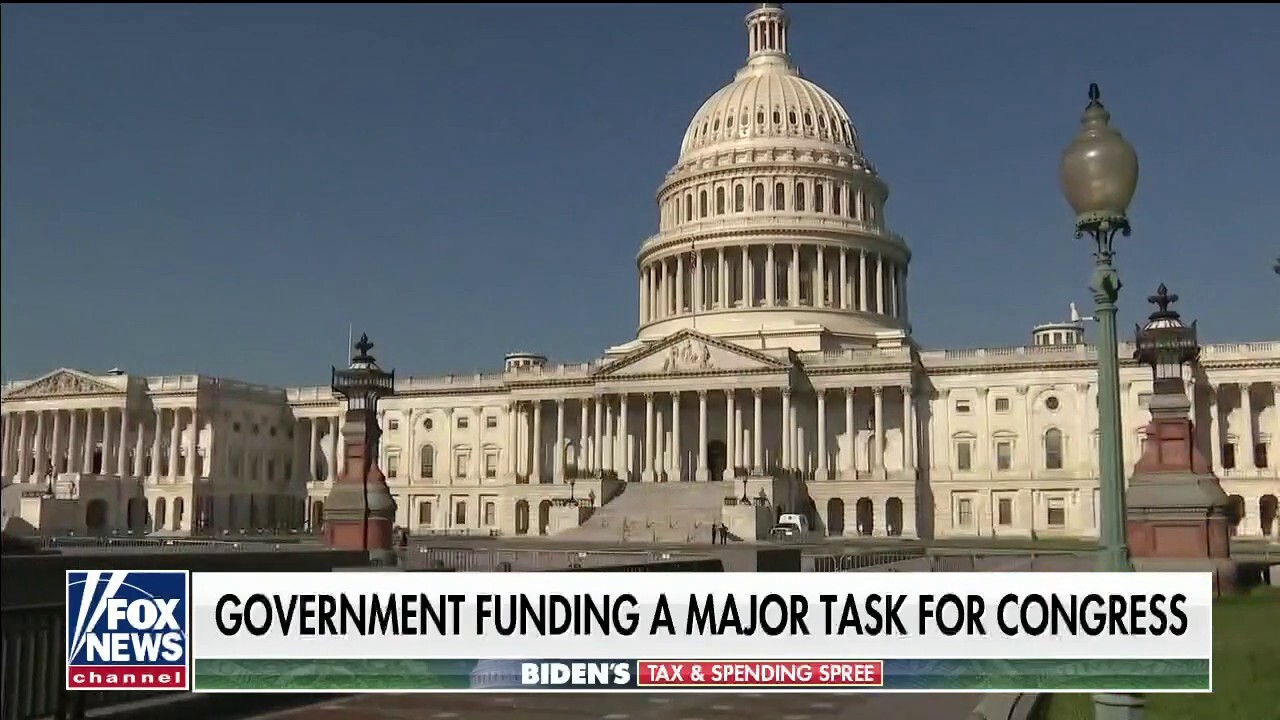 Government shutdown looms if Congress does not act quickly 