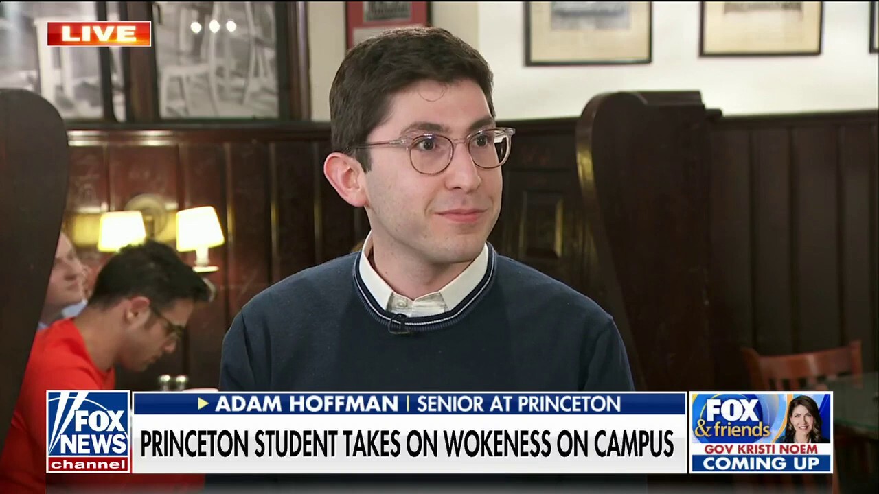Консервативният професор в Принстън кара членовете на ексклузивен социален клуб в университета да се чувстват неудобно, казва студент