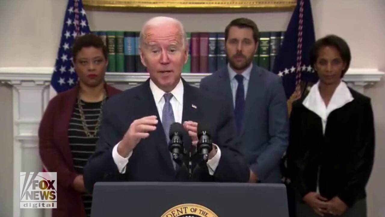 Biden claims Republicans “will crash the economy” if they win midterms