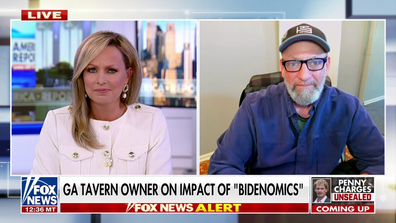 Brian Maloof, owner of Manuel's Tavern in Atlanta, joins 'America Reports' to explain the struggles facing small businesses under President Biden's economy.