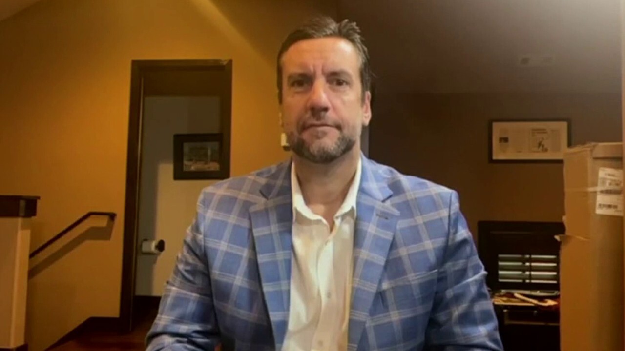House rolling back COVID vaccine mandate is ‘monumental win’: Clay Travis