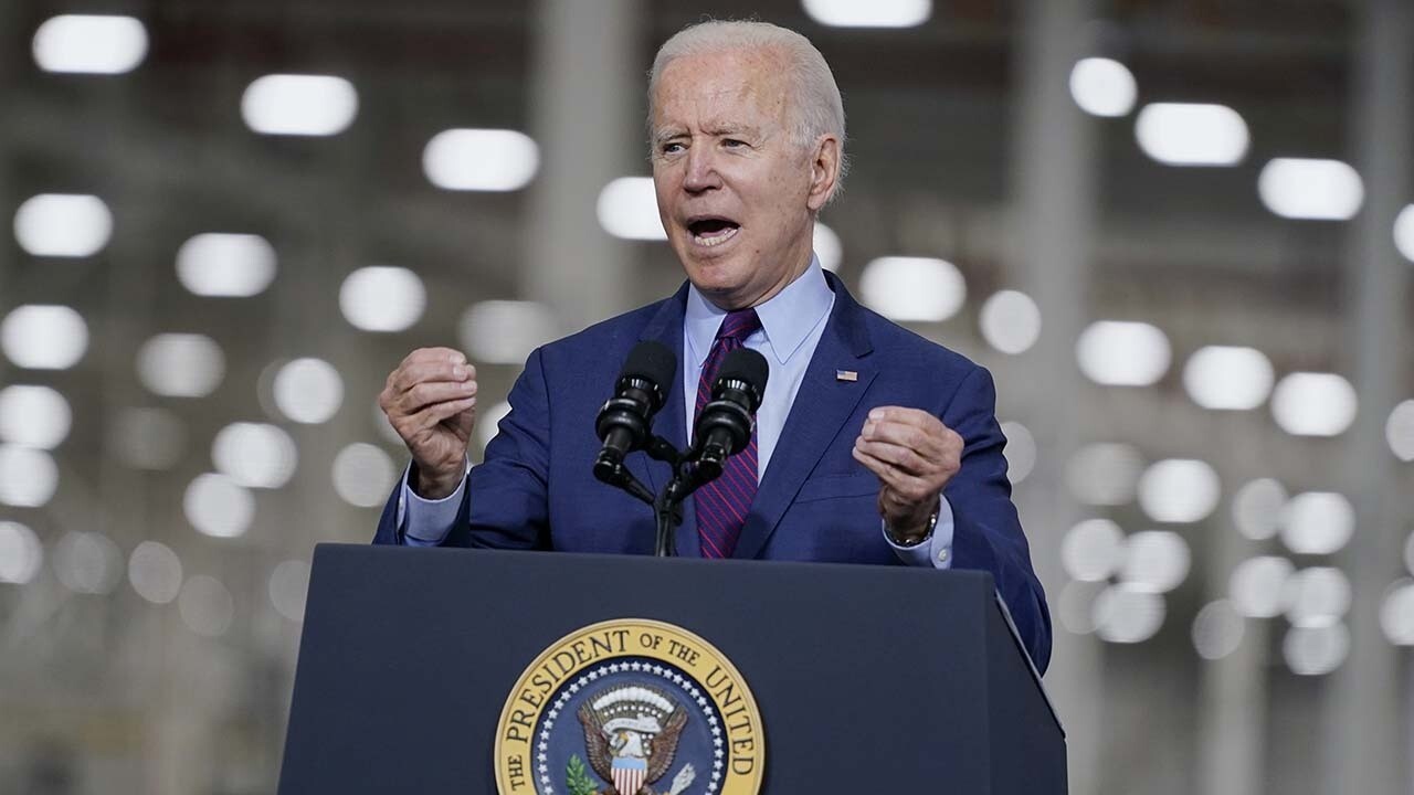 ‘The Five’ rip Biden’s ‘convenient narrative’ promising more police resources