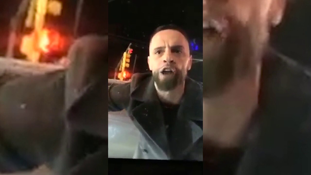 Massachusetts man smashes car window during alleged road rage incident