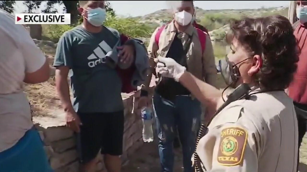 Exclusive video shows Venezuelan migrants pouring into Texas
