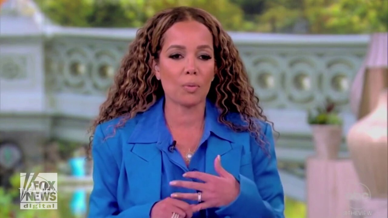 'The View' hosts fret over Twitter 'hellscape'