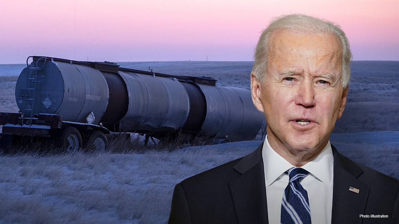 'The Five' criticize Biden for shutting down US pipeline, endorsing Russia's