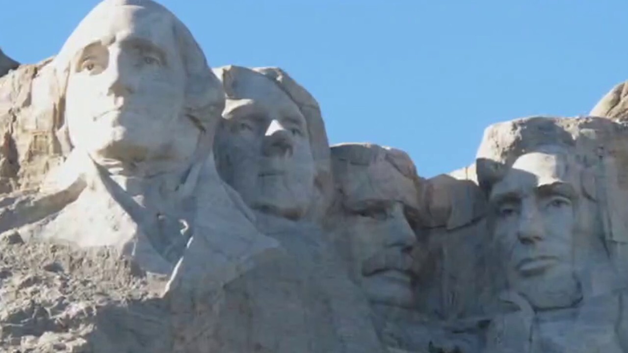 Trump to attend Mt. Rushmore fireworks show 